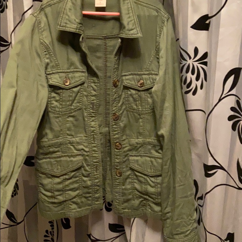 🌈Cute Green Jacket ✨SOLD - Picture 2 of 4
